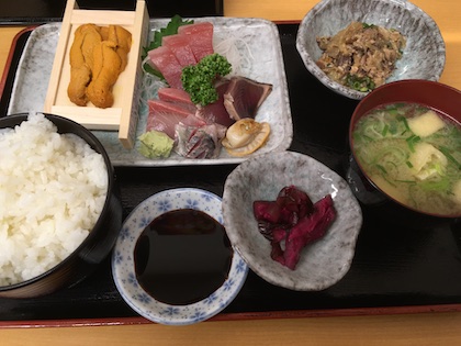 うに付き刺身定食