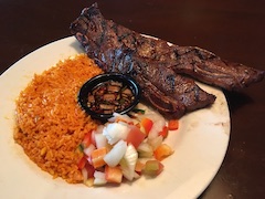 ポークリブとケチャップライス