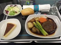 プレミアムエコノミーの機内食